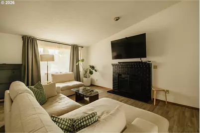 1309 SE 135th Ave, Portland, OR 97233 - Photo 7