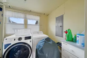229 S Pacific St, Rockaway Beach, OR 97136 - Photo 39