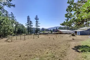 9326 SW Summit Ave, Gaston, OR 97119 - Photo 35