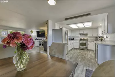 9326 SW Summit Ave, Gaston, OR 97119 - Photo 9
