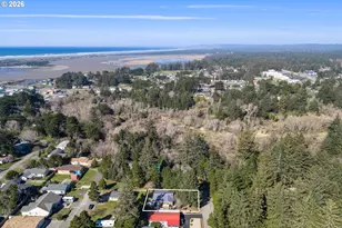 1030 June Ave, Bandon, OR 97411 - Photo 37