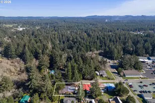 1030 June Ave, Bandon, OR 97411 - Photo 39