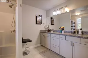 623 SE Garden Way Dr, Winston, OR 97496 - Photo 23
