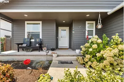 623 SE Garden Way Dr, Winston, OR 97496 - Photo 3