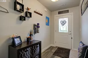 623 SE Garden Way Dr, Winston, OR 97496 - Photo 5