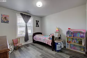 623 SE Garden Way Dr, Winston, OR 97496 - Photo 25