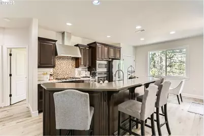 5802 NW Bannister Dr, Portland, OR 97229 - Photo 7