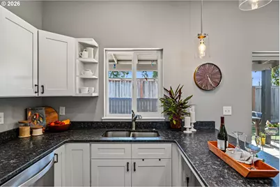 1004 36th Ave, Albany, OR 97321 - Photo 17