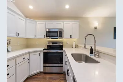 39006 Haskins St, Sandy, OR 97055 - Photo 13