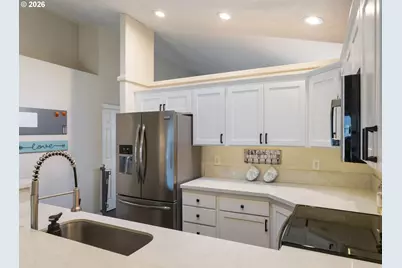 39006 Haskins St, Sandy, OR 97055 - Photo 15