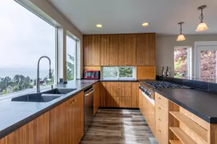 315 NE Vista Terrace Ave, Depoe Bay, OR 97341 - Photo 9