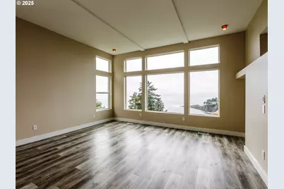 315 NE Vista Terrace Ave, Depoe Bay, OR 97341 - Photo 15