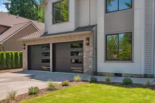 16428 NE San Rafael Dr, Portland, OR 97230 - Photo 3