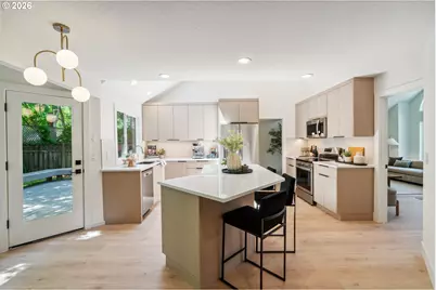 16428 NE San Rafael Dr, Portland, OR 97230 - Photo 15