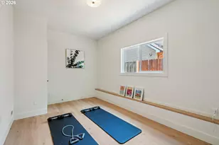 16428 NE San Rafael Dr, Portland, OR 97230 - Photo 21