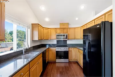 2751 SE 174th Ave, Portland, OR 97236 - Photo 11