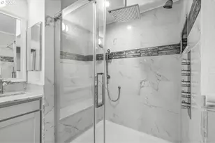 6817 SE 144th Ave, Portland, OR 97236 - Photo 23