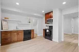 234 NE Cleveland Ave, Gresham, OR 97030 - Photo 33