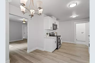 234 NE Cleveland Ave, Gresham, OR 97030 - Photo 13