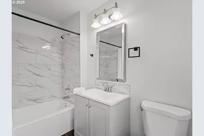 234 NE Cleveland Ave, Gresham, OR 97030 - Photo 31