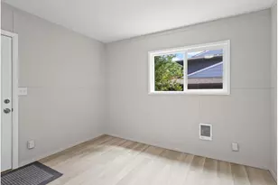 234 NE Cleveland Ave, Gresham, OR 97030 - Photo 7