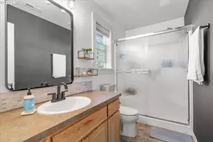 5797 SE 18th Ct, Gresham, OR 97080 - Photo 15