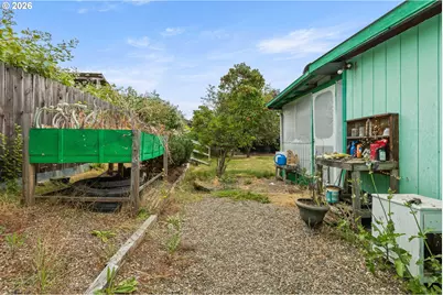 4969 Golding St, Roseburg, OR 97471 - Photo 35