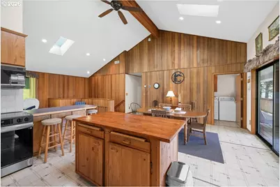 924 Lou Gray Dr, Myrtle Creek, OR 97457 - Photo 23