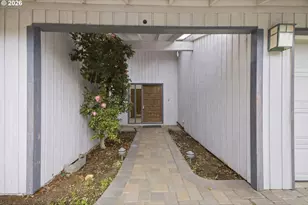 15565 SW Bristol Ln, Beaverton, OR 97007 - Photo 23