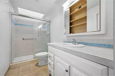 15565 SW Bristol Ln, Beaverton, OR 97007 - Photo 11