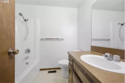 15565 SW Bristol Ln, Beaverton, OR 97007 - Photo 15