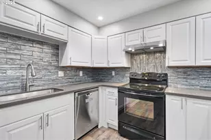 8720 SW Tualatin Rd, Tualatin, OR 97062 - Photo 7