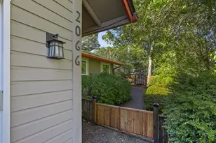 2066 40th St, Florence, OR 97439 - Photo 7