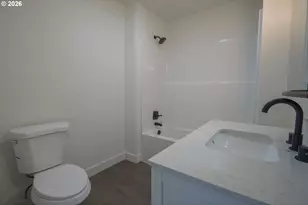 4726 NE 111th Ave, Portland, OR 97220 - Photo 11