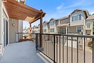 724 NW 118th Ave, Portland, OR 97229 - Photo 9