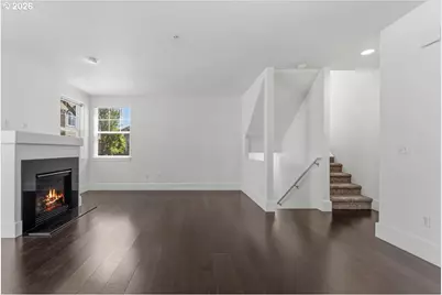 724 NW 118th Ave, Portland, OR 97229 - Photo 7