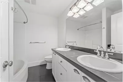 724 NW 118th Ave, Portland, OR 97229 - Photo 33