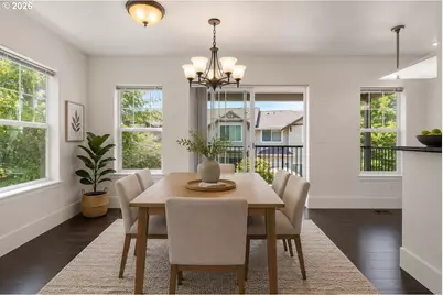 724 NW 118th Ave, Portland, OR 97229 - Photo 11