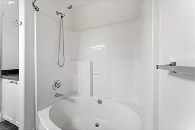 724 NW 118th Ave, Portland, OR 97229 - Photo 35