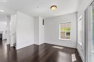 724 NW 118th Ave, Portland, OR 97229 - Photo 13