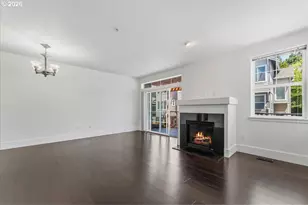 724 NW 118th Ave, Portland, OR 97229 - Photo 5