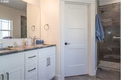 625 NE Cummins St, Roseburg, OR 97470 - Photo 29