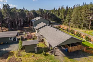 42793 Kreiger Ln, Port Orford, OR 97465 - Photo 3