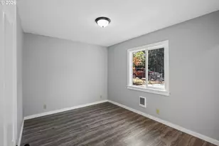 13207 SE Raymond St, Portland, OR 97236 - Photo 19
