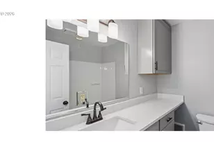 13207 SE Raymond St, Portland, OR 97236 - Photo 25