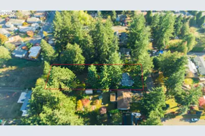 13207 SE Raymond St, Portland, OR 97236 - Photo 3