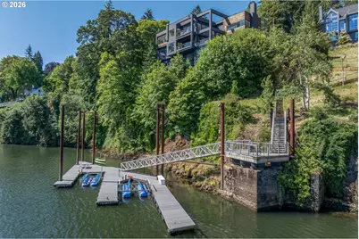 11000 S Riverwood Rd, Portland, OR 97219 - Photo 33