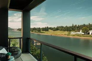 11000 S Riverwood Rd, Portland, OR 97219 - Photo 17