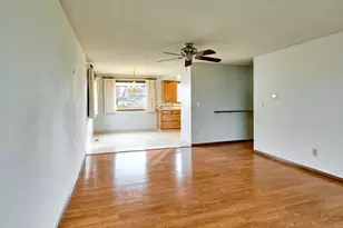 163 W Clackamas Cir, Woodburn, OR 97071 - Photo 5