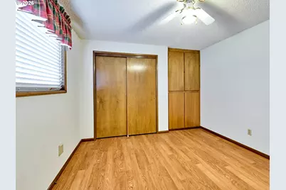 163 W Clackamas Cir, Woodburn, OR 97071 - Photo 17